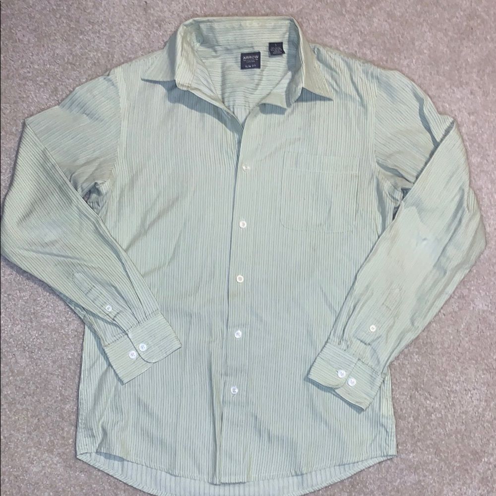 Arrow size small Men's green dress Shirt